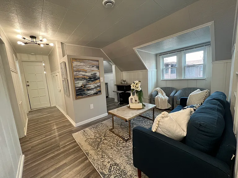 1084 Van Dyke St #301 — Photo 26