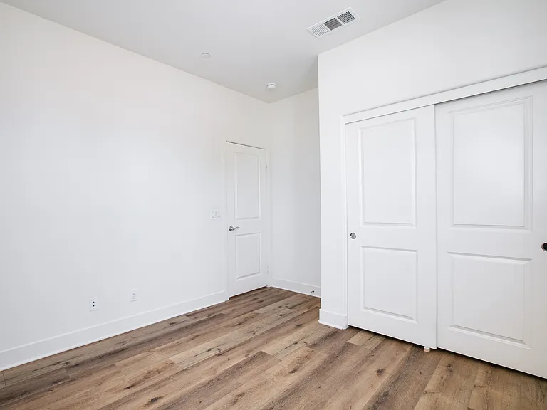 11632 Solaire Way — Photo 18