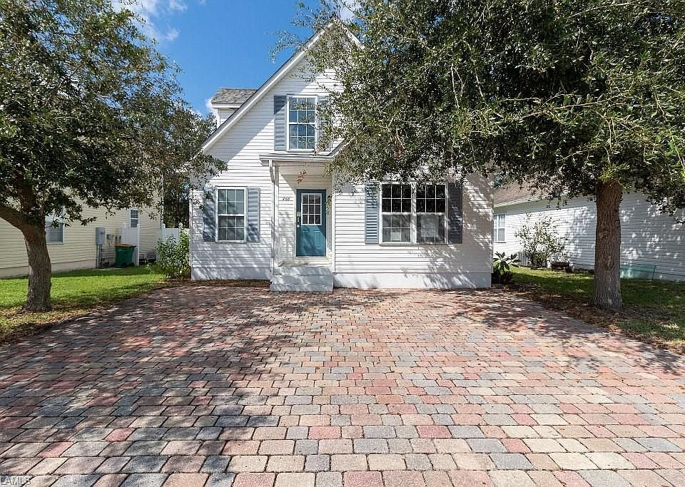 1st image of 466 Leawood Cir