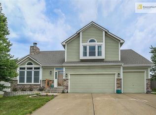 4505 NE Webster Dr, Blue Springs, MO 64064