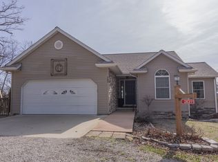 28311 Tomahawk Dr, Canton, MO