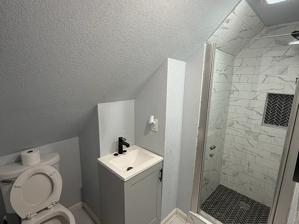 walk in shower/ restroom