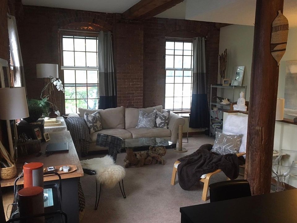 1st image of 101 Bemis Rd #9