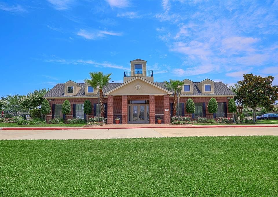 1st image of 8523 Parsons Knoll Dr