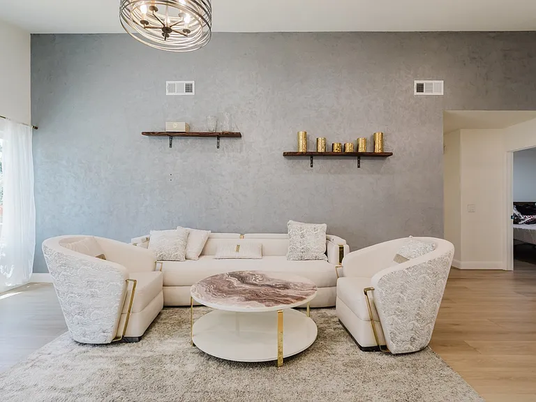 23128 Calvello Dr — Photo 3