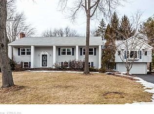 12 Sharon Rd, Bloomfield, CT 06002