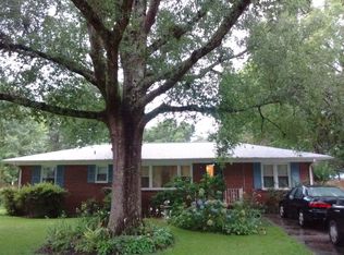 427 Clover Rd, Wilmington, NC 28405