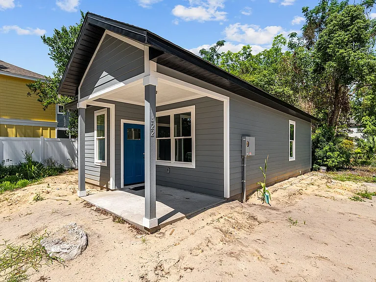 426 NW 3rd Ave — Photo 18