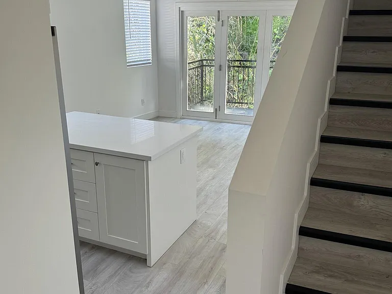 7106 Ramsgate Ave — Photo 4