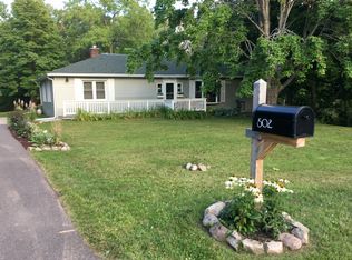 502 Schoolcraft Rd, Marquette, MI 49855