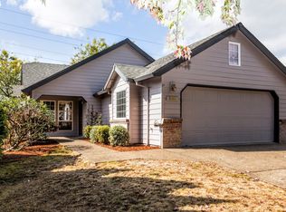 18453 SW 135th Ter, Tualatin, OR 97062