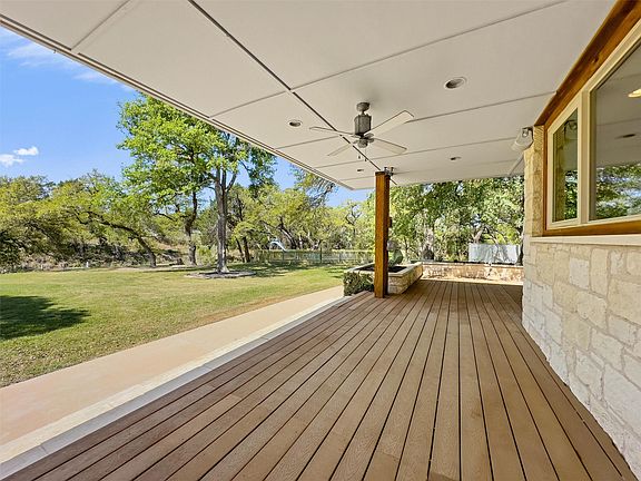 2nd image of 33 Long Creek Rd
