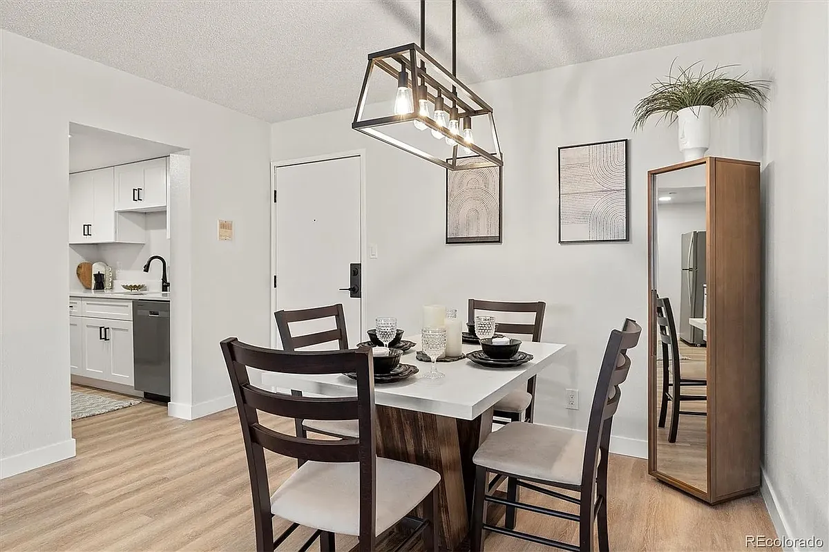 Building Photo - 7770 W 38th Ave #108