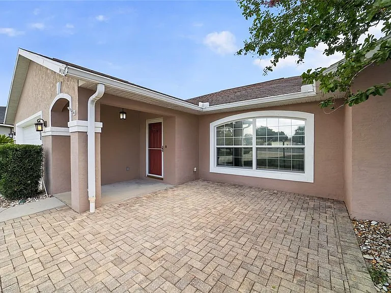 10384 SW 41st Ct — Photo 4