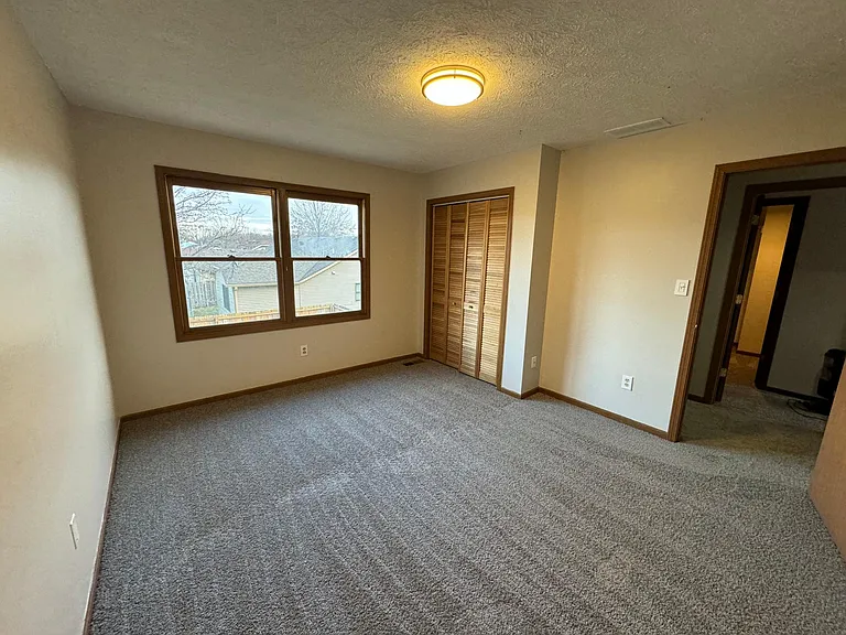 997 Timber Creek Ln — Photo 10
