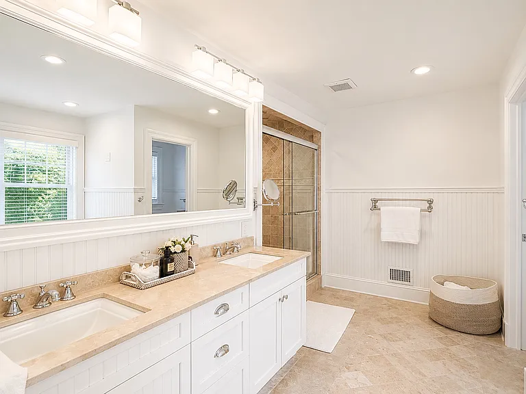 13 Dering Ln — Photo 13