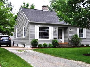 2313 W 7th St, Waterloo, IA 50702