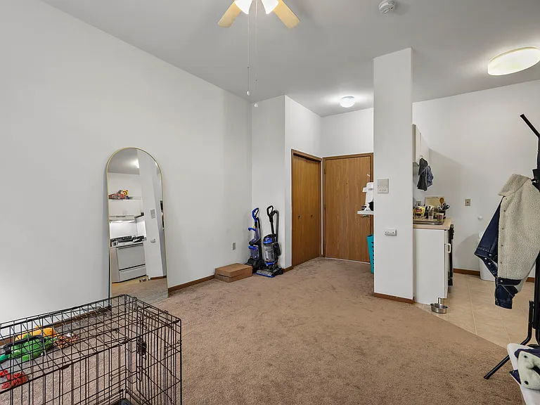 2605 University Ave #3 — Photo 6