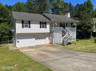 115 Hampton Dr, Dallas, GA 30132
