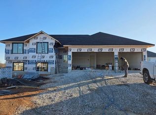 667 W Castor, Nixa, MO 65714