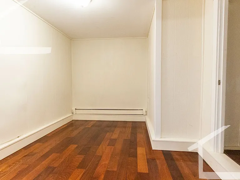 26 Farrington Ave #1A — Photo 12