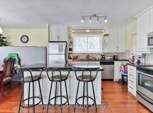 2 Greenland Rd, Toronto, ON M3C 1N2