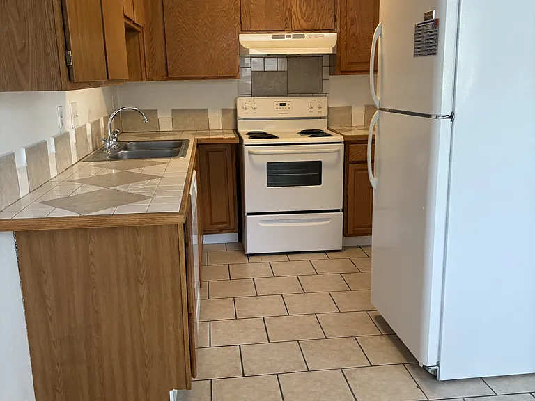 3538 W Parkway Blvd #BOULEVARD3 — Photo 7