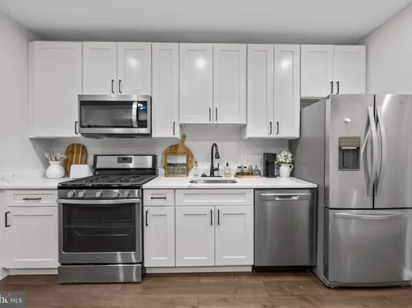 1363 Childress St NE APT 1, Washington, DC 20002