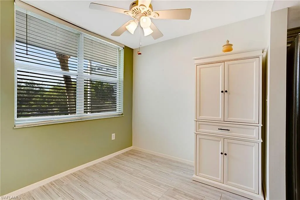 2 bed, 2.0 bath, 1267 sqft, $2,300 — Photo 4