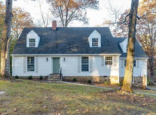 101 Hardy Rd, Lookout Mountain, GA 30750