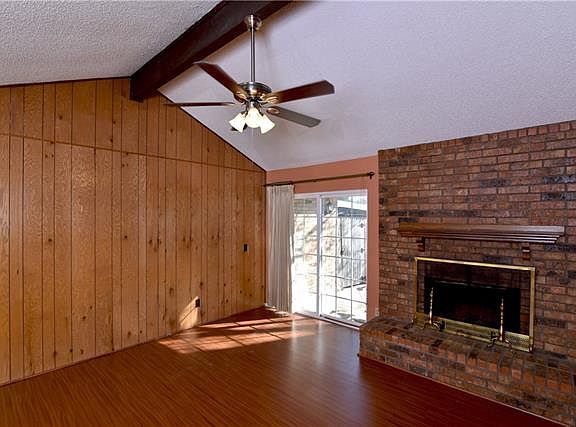 3rd image of 2718 Scottsbluff Dr