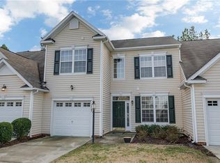 1743 Rose Mill Cir, Midlothian, VA 23112