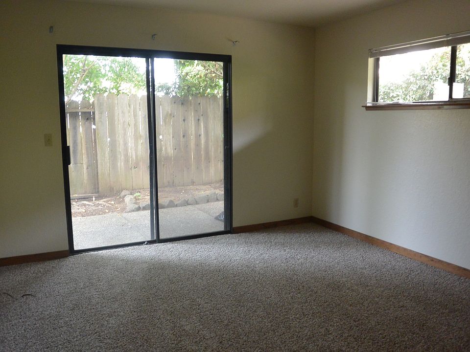 1st image of 2075 Penasquitas Dr