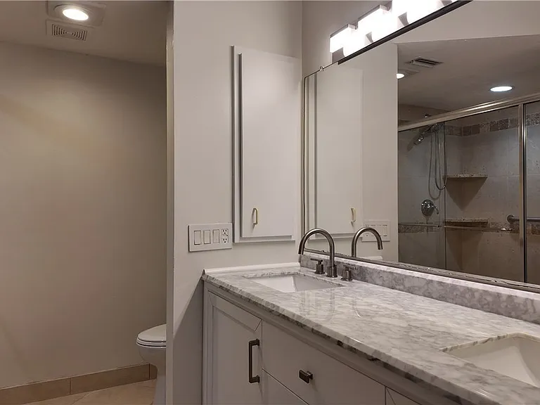 509 Roma Ct #108 — Photo 17