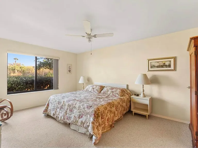 5790 Marina Dr #2 — Photo 7