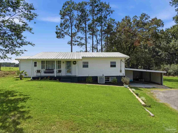 5731 Morgan Rd, Walnut Hill, FL 32568