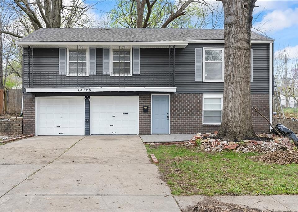 1st image of 13128 Ashland Ave