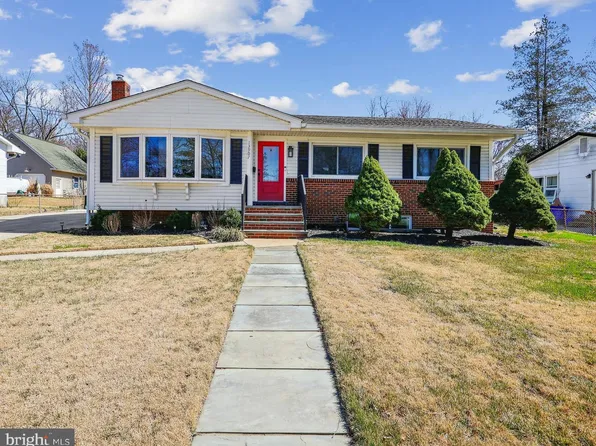 13907 Marianna Dr, Rockville, MD 20853