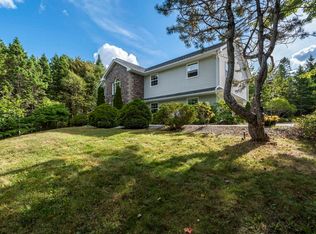 15 Bingham Dr, Stillwater Lake, NS B3Z 1M4