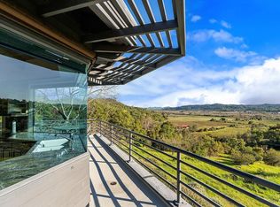 23121 Vineyard Rd, Geyserville, CA 95441