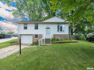 239 Briarcliff Dr, Washington, IL, 61571