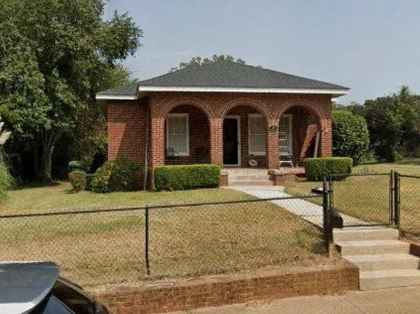 239 Saluda St, Ninety Six, SC 29666