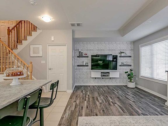4th image of 2420 Baronwood Dr #12-04