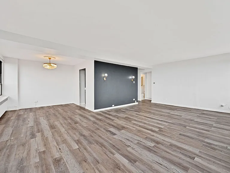 4180 Marine Terrace Apartments — Photo 139