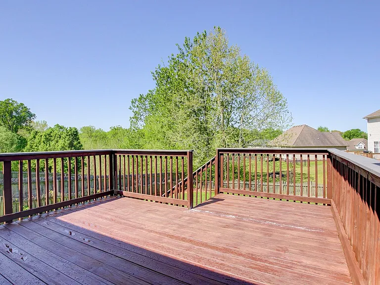1384 Borrowdale Dr — Photo 35