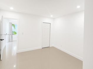 5807 SW 25th St APT 9, West Park, FL 33023