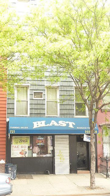 1st image of 721 Metropolitan Ave #4
