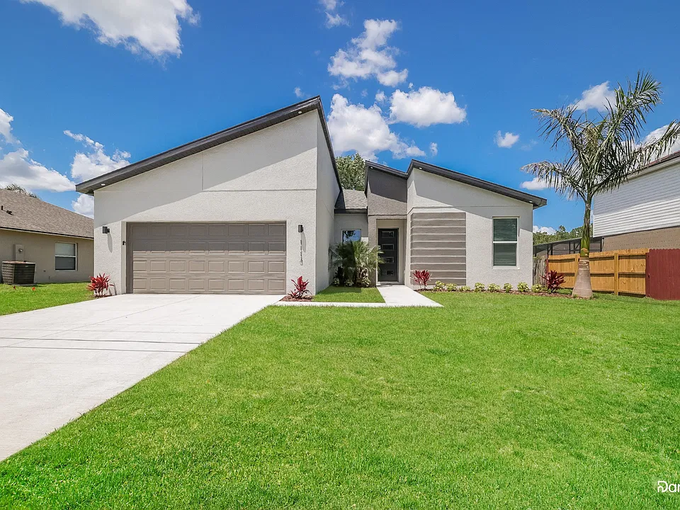 1113 Camden Way