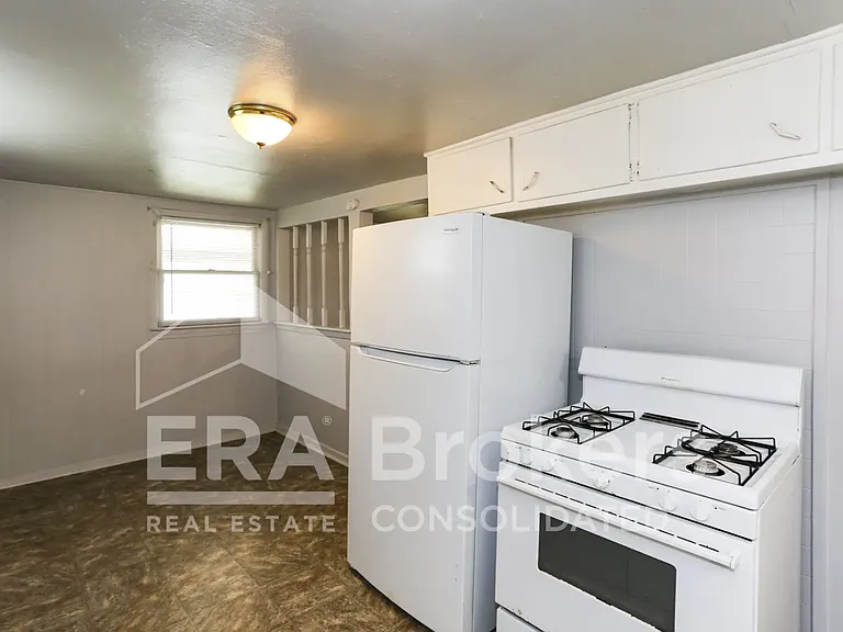 404 Hill St #A — Photo 10