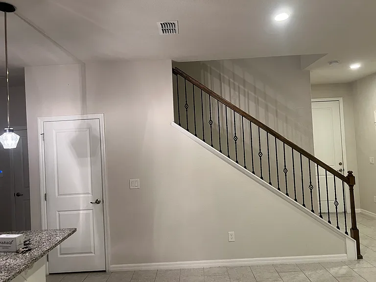 3601 Voyager Ln — Photo 10